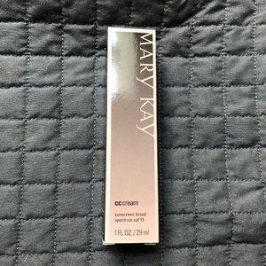 Mary Kay CC Cream Light to Medium